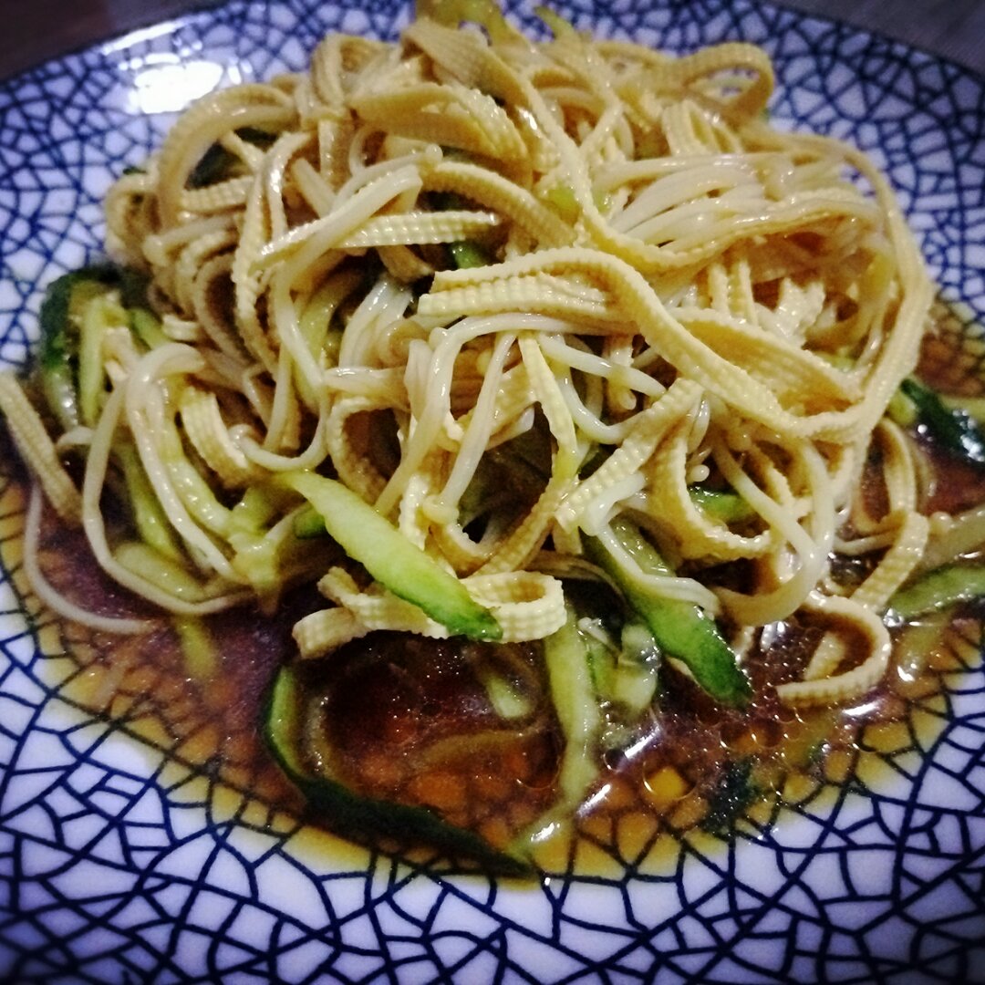 凉拌三丝