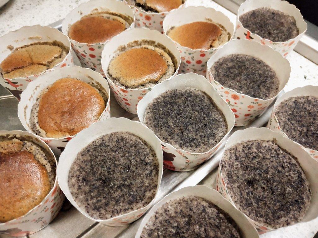 香喷喷黑米蒸蛋糕