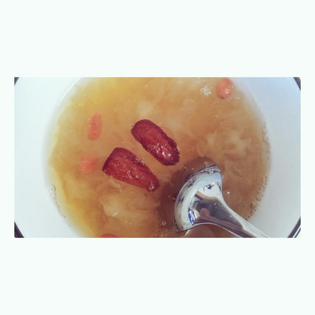 红糖银耳羹