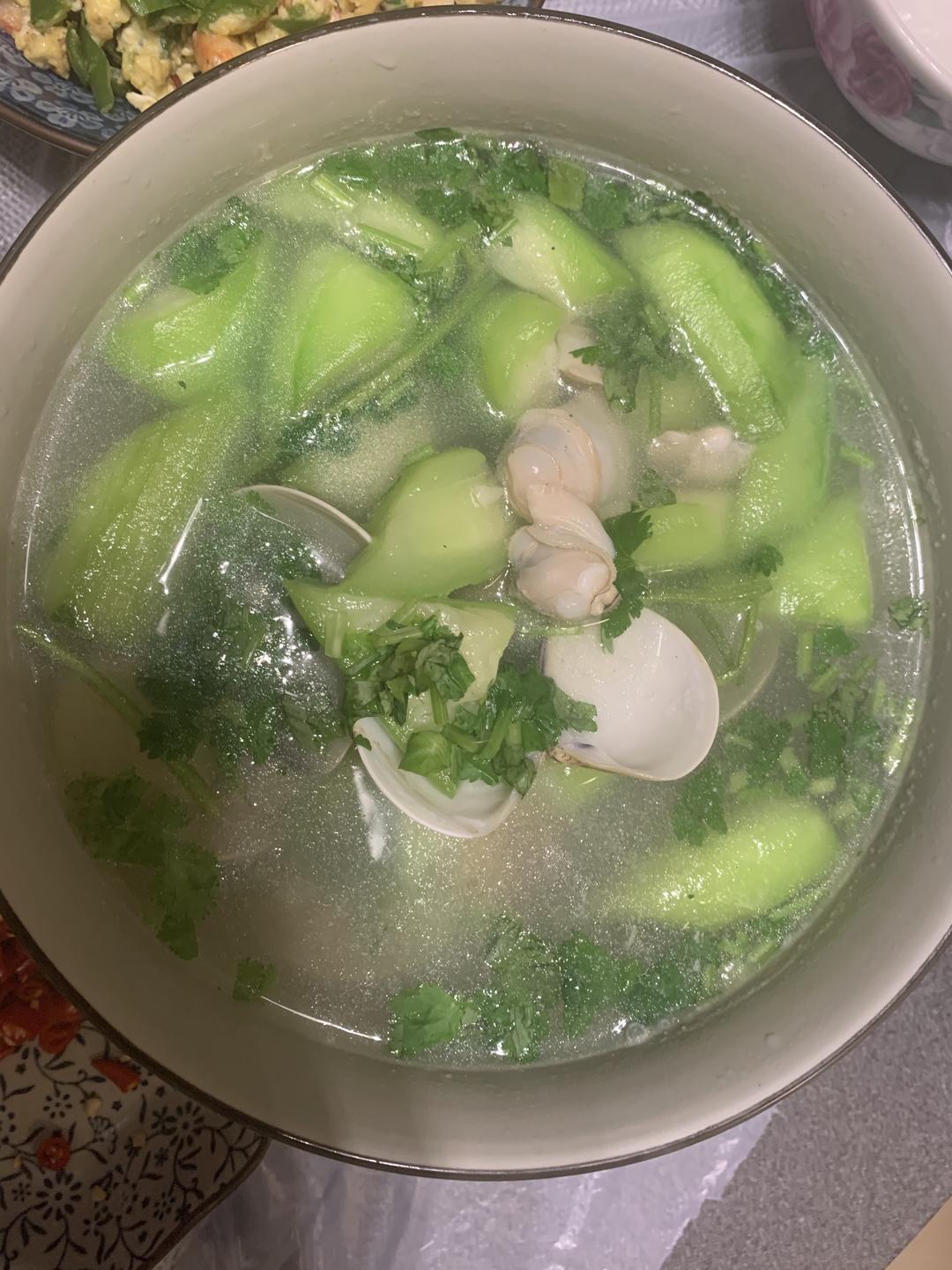 蛤蜊丝瓜汤的做法