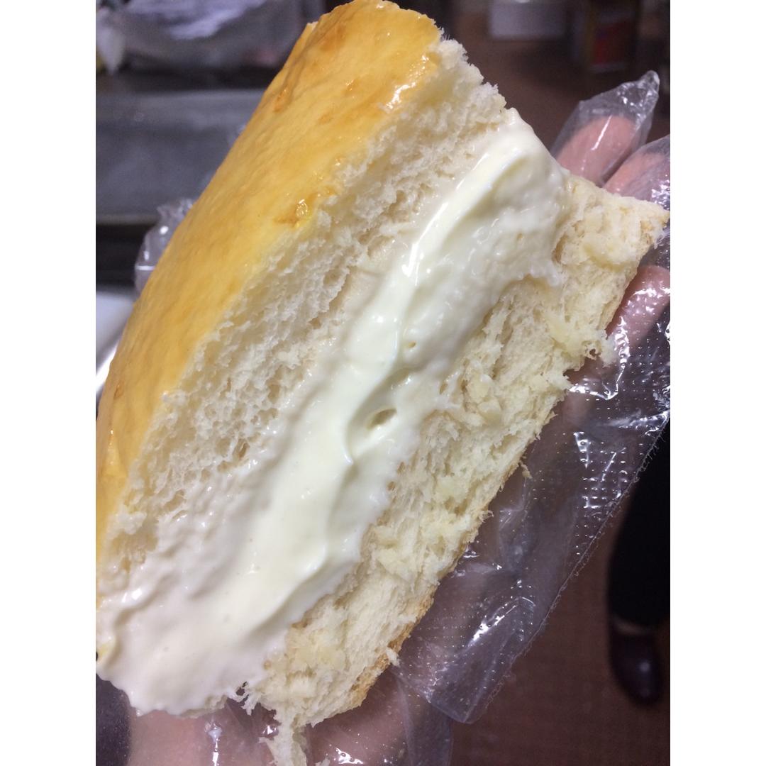 火遍朋友圈的～乳酪包