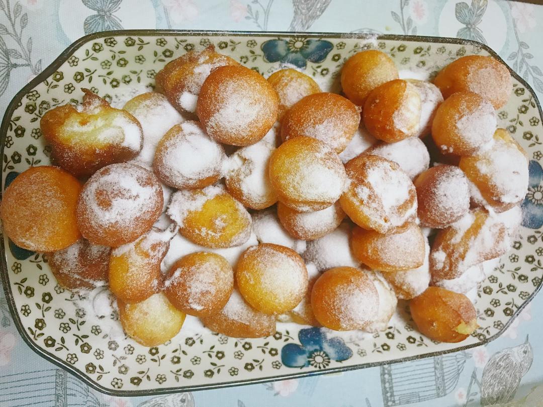 糖沙翁·Sugar Puff Doughnuts