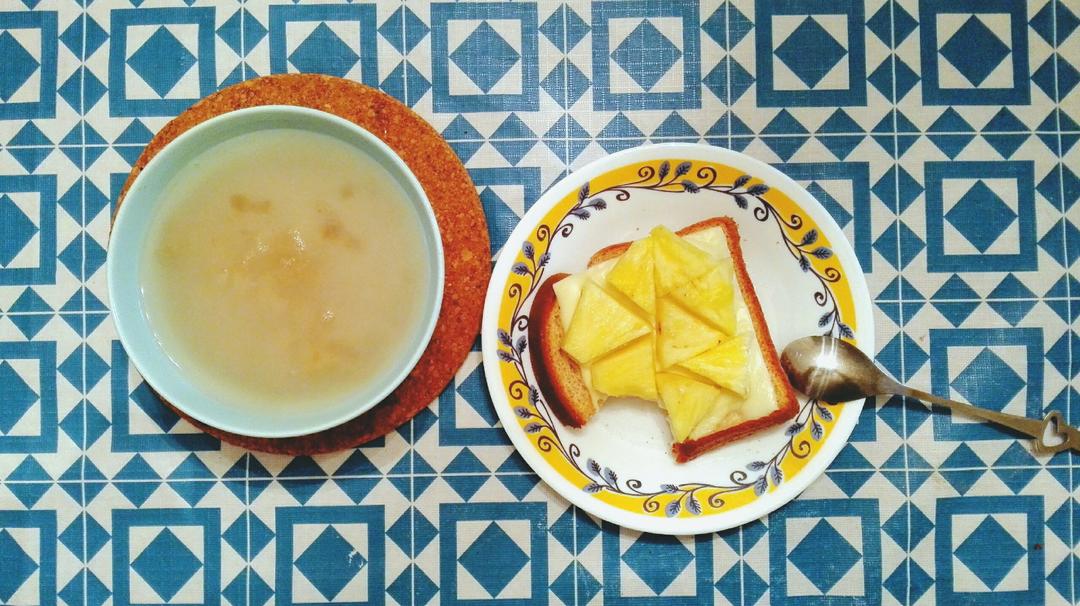 银耳百合莲子羹