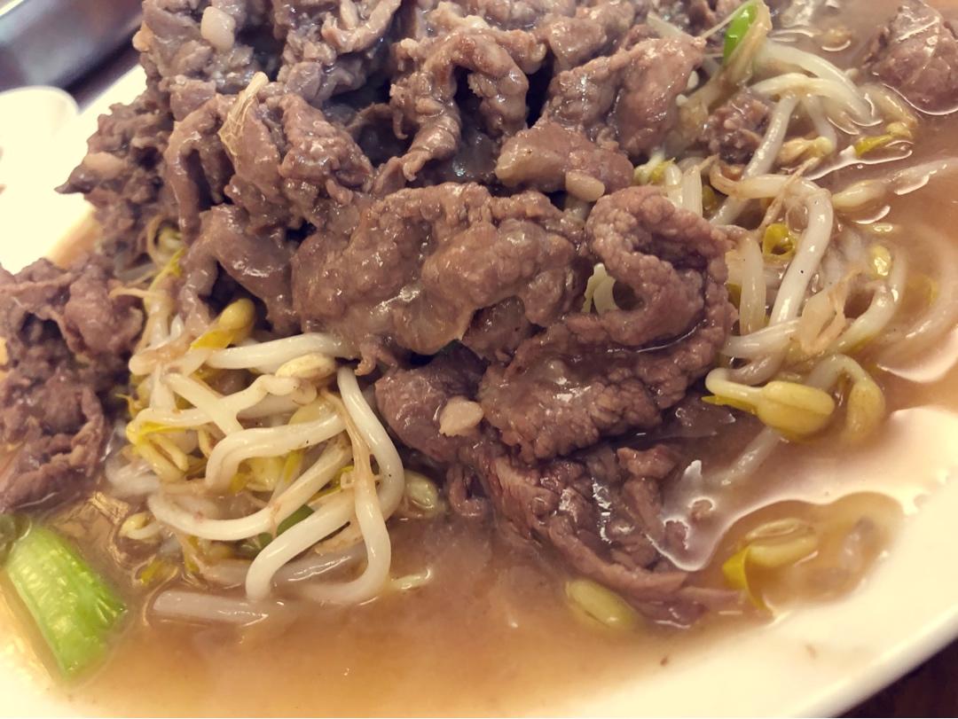 牛肉炒生菜