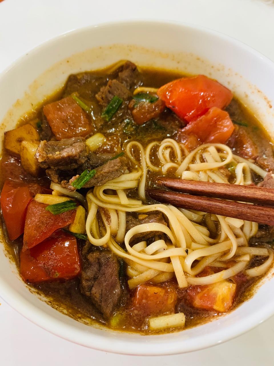 简易西红柿牛肉汤（面）