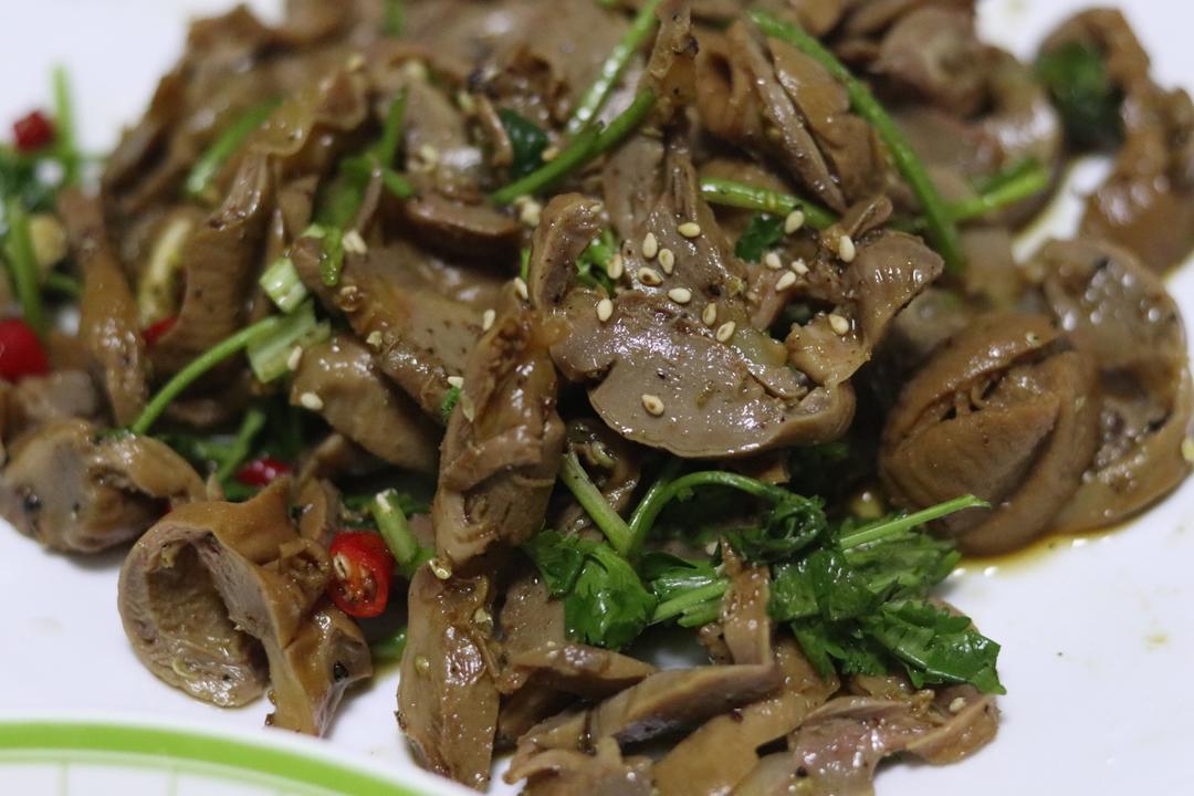 麻油香拌鸡胗