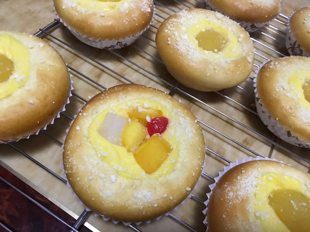 美味卡仕达面包 Custard Cream Brioche