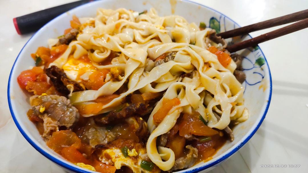 西红柿鸡蛋面的做法