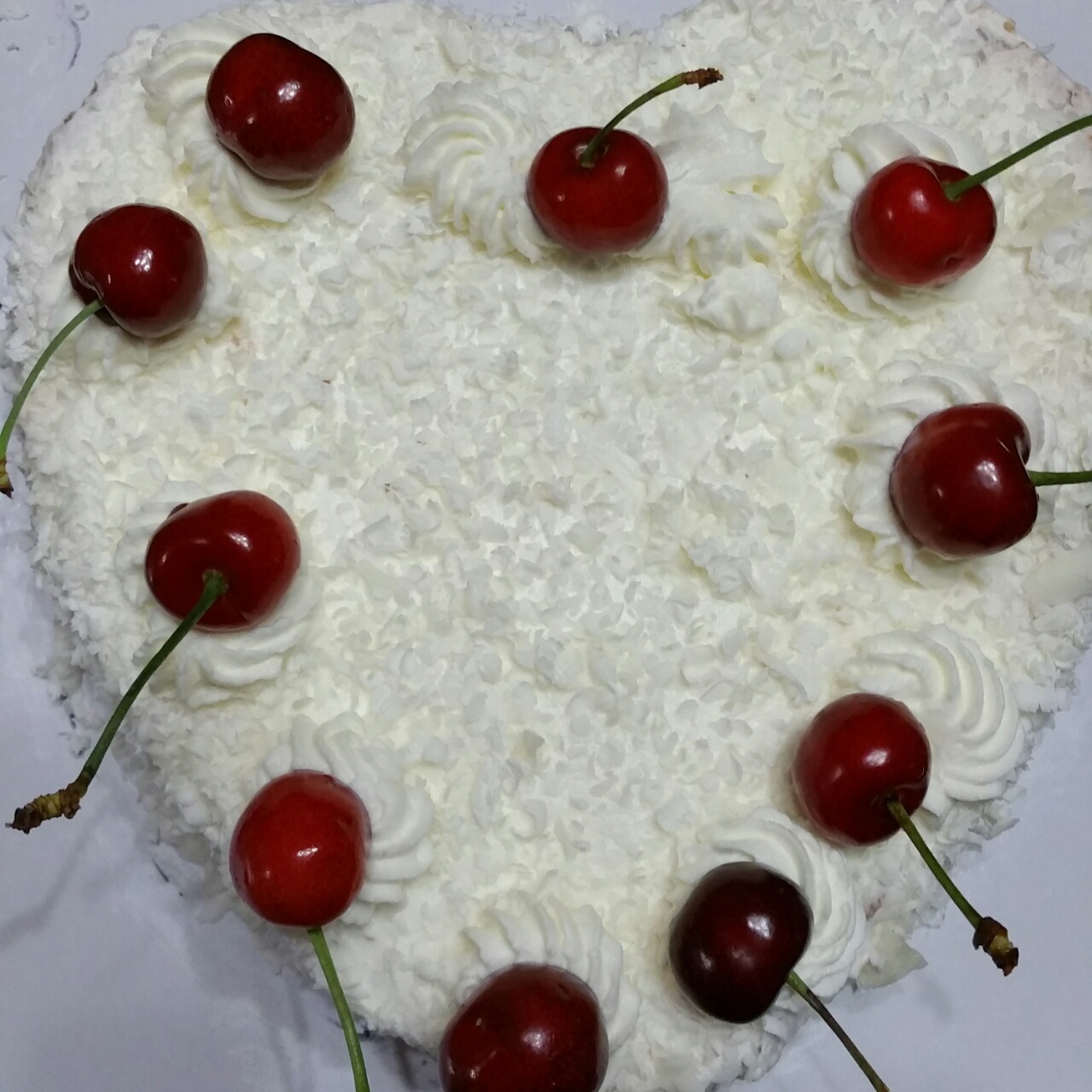 白森林蛋糕