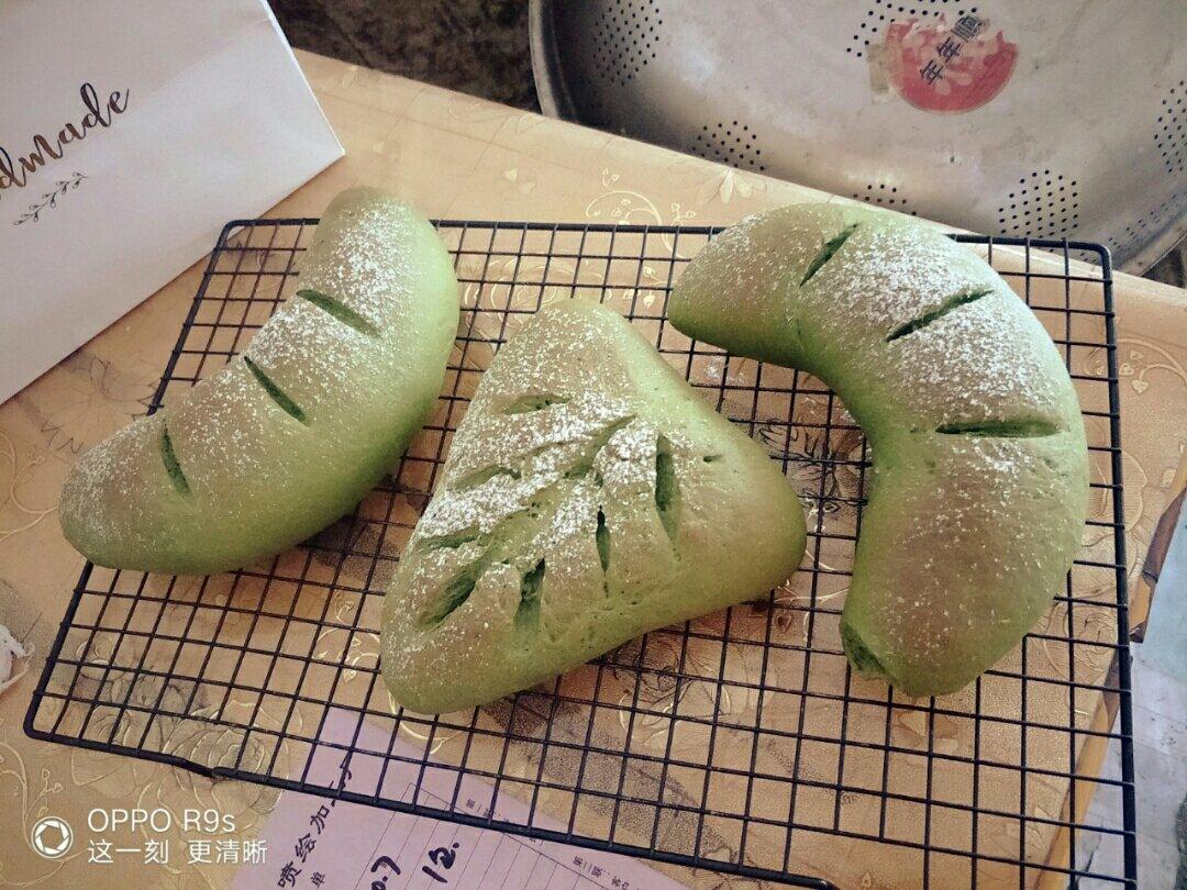 抹茶麻薯红豆软欧包