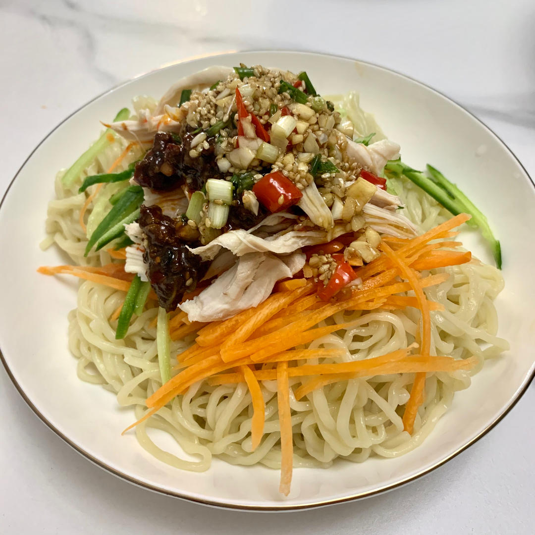 🥒鸡丝凉面