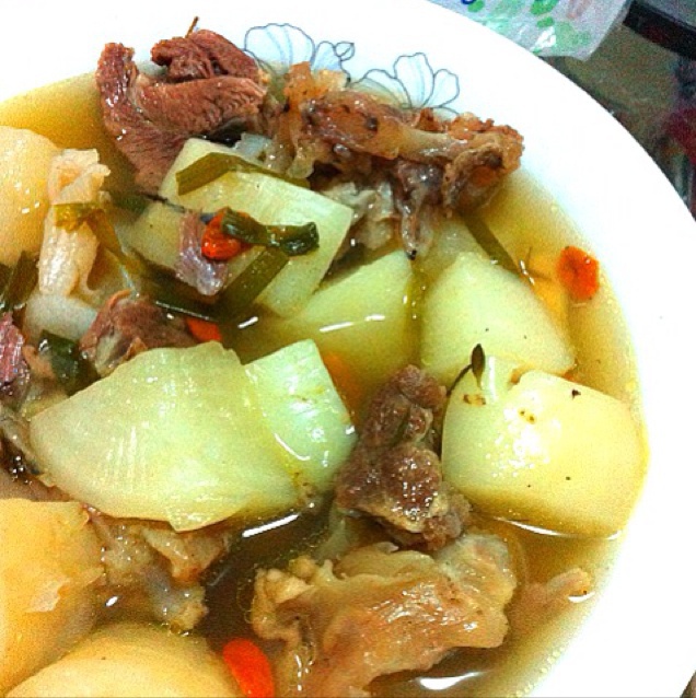 羊肉炖白萝卜