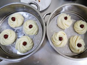 网红奶香红枣花卷❤️松软香甜❗️造型馒头一次发酵法（内附花卷手法视频）的做法 步骤14