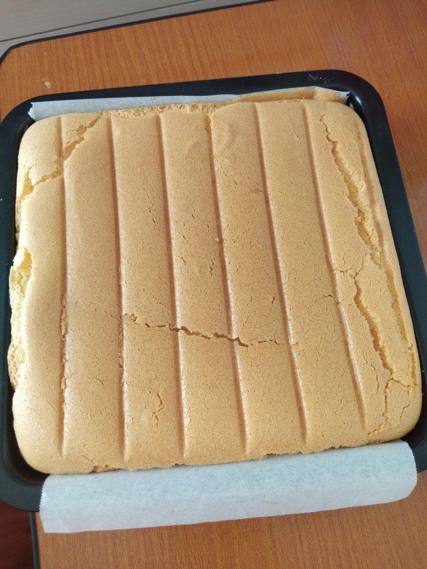 超好记八寸戚风蛋糕（后蛋法）