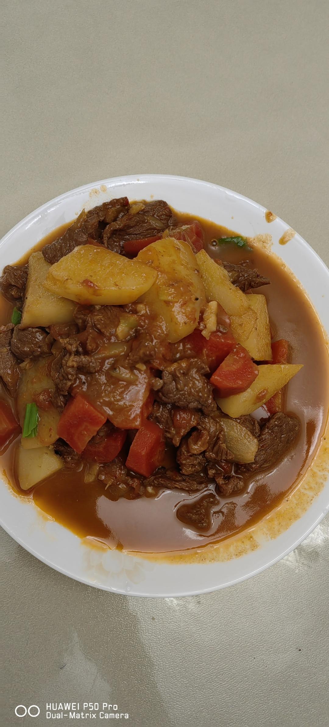 红烧牛肉土豆 （独家秘制）