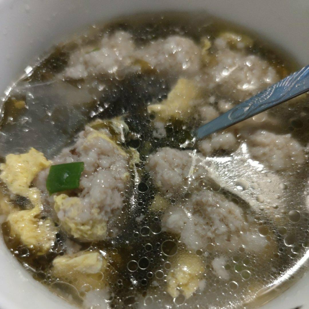 🔥这个季节一定要给孩子多喝这道紫菜肉丸汤，补铁又补钙❗️