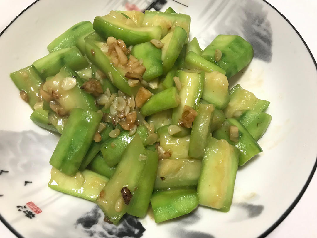 教你在家做丝瓜最好吃的做法，简单又营养，想不好吃都难