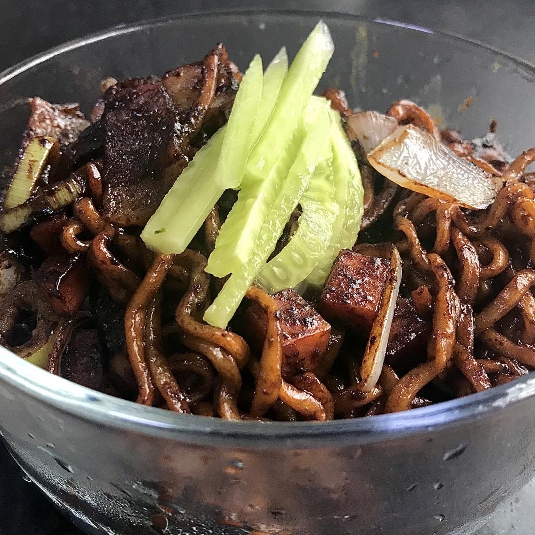 「一人食」韩式三养炸酱面