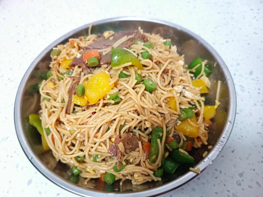 家常什锦炒面