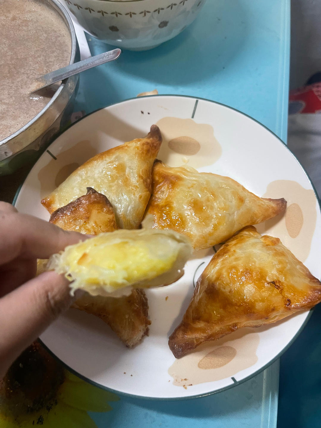 手抓饼榴莲派