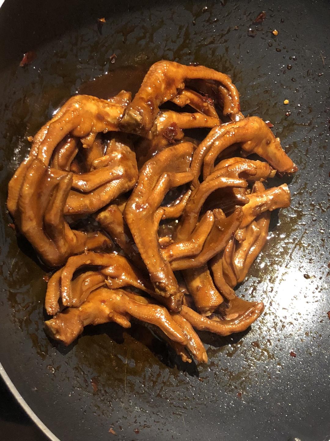 香辣鸭掌