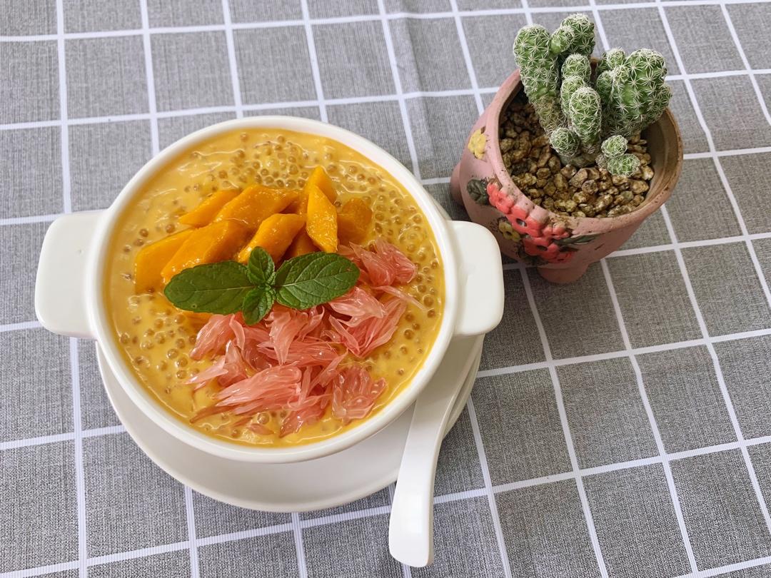 港式甜品——杨枝甘露(芒果西米露)附芒果花切法