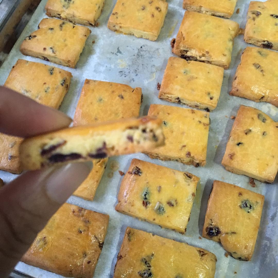 蔓越莓(葡萄)奶酥  适合给孩子的少糖配方😉