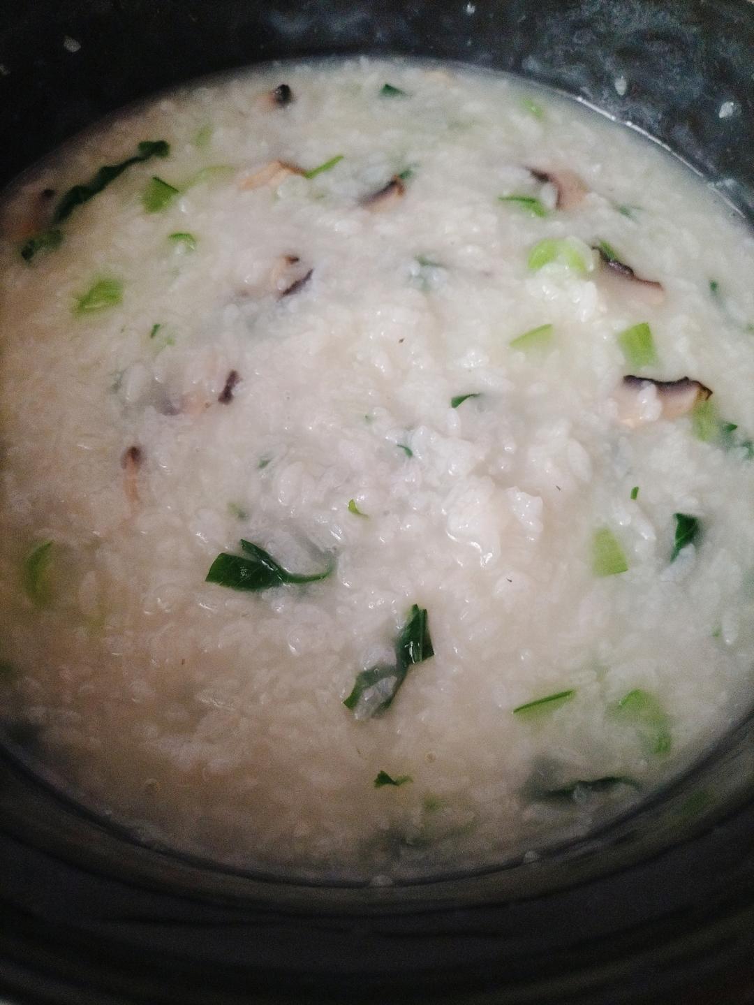 香菇青菜粥（砂锅粥）