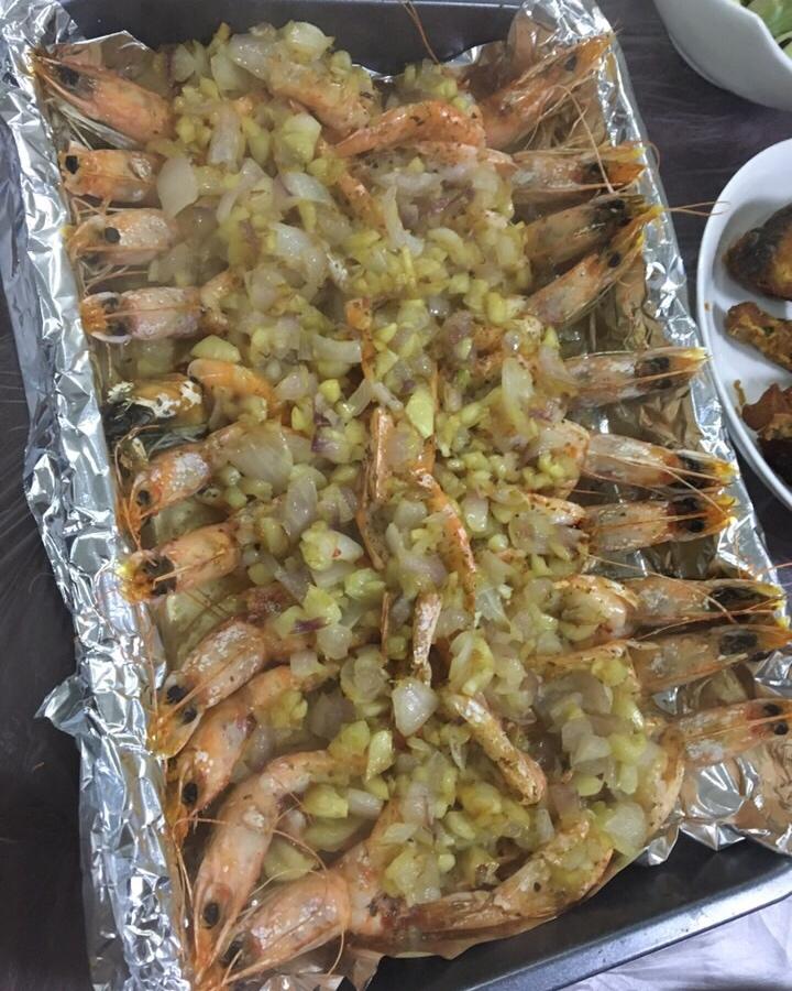 蒜蓉烤大虾