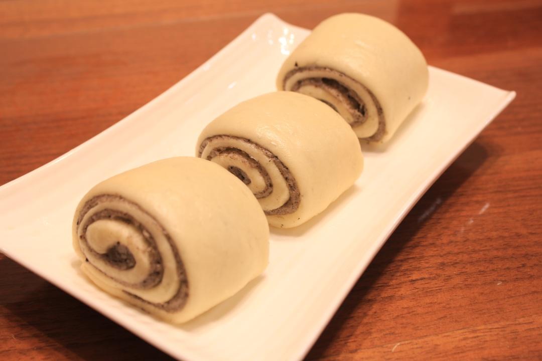 黑芝麻双色馒头卷