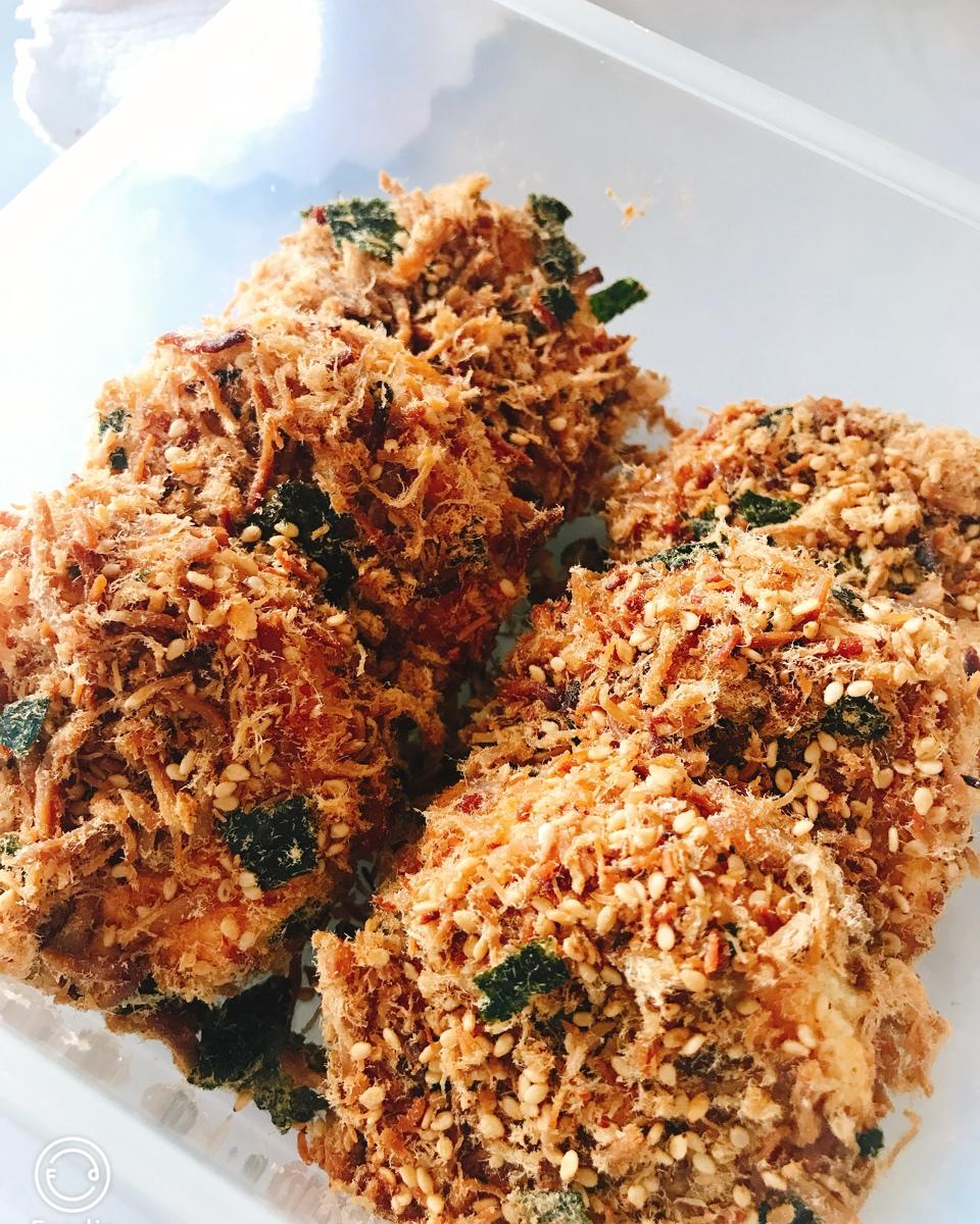 海苔肉松蛋糕