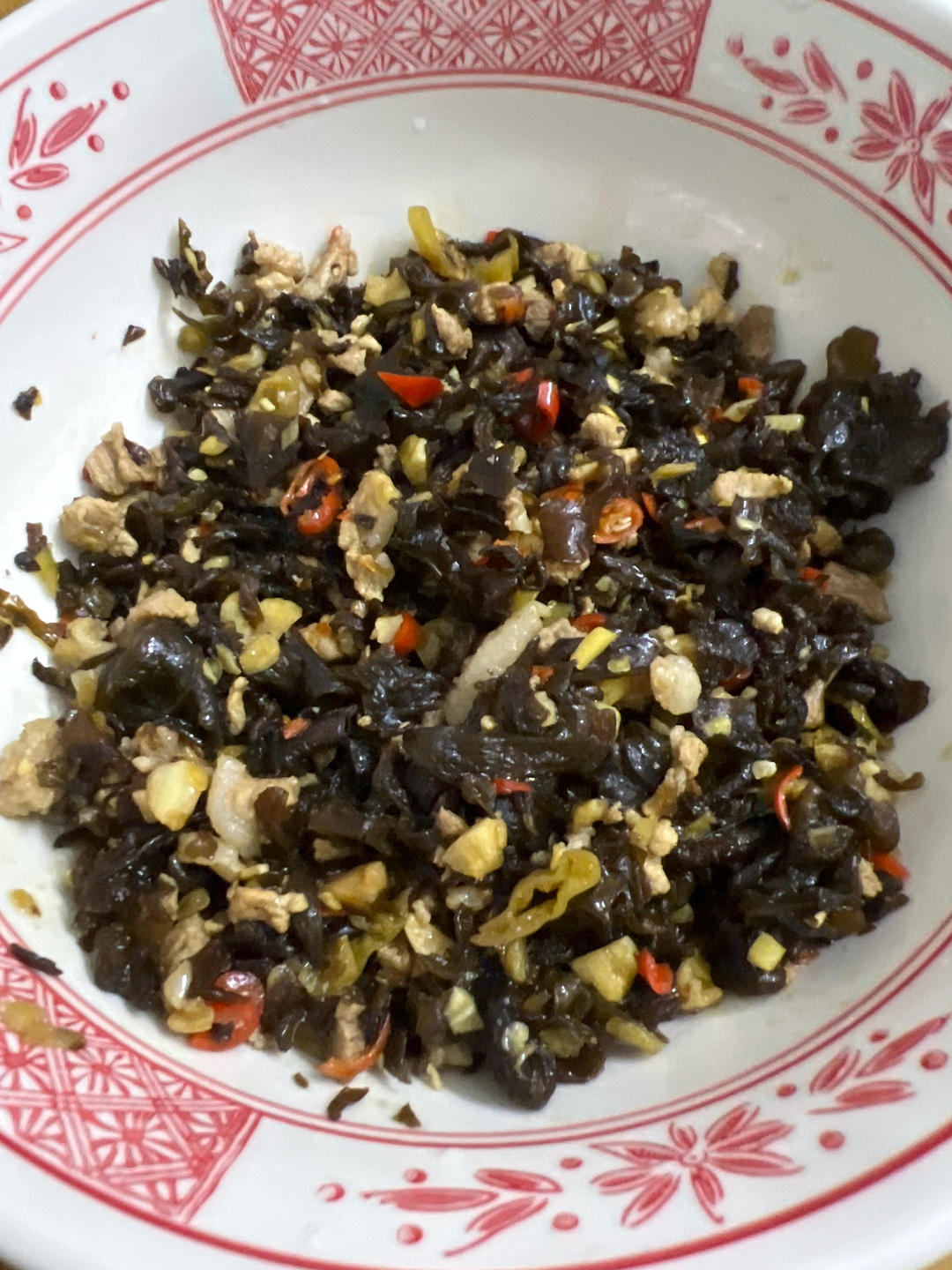 酸辣家常雷公菌（地皮菜）