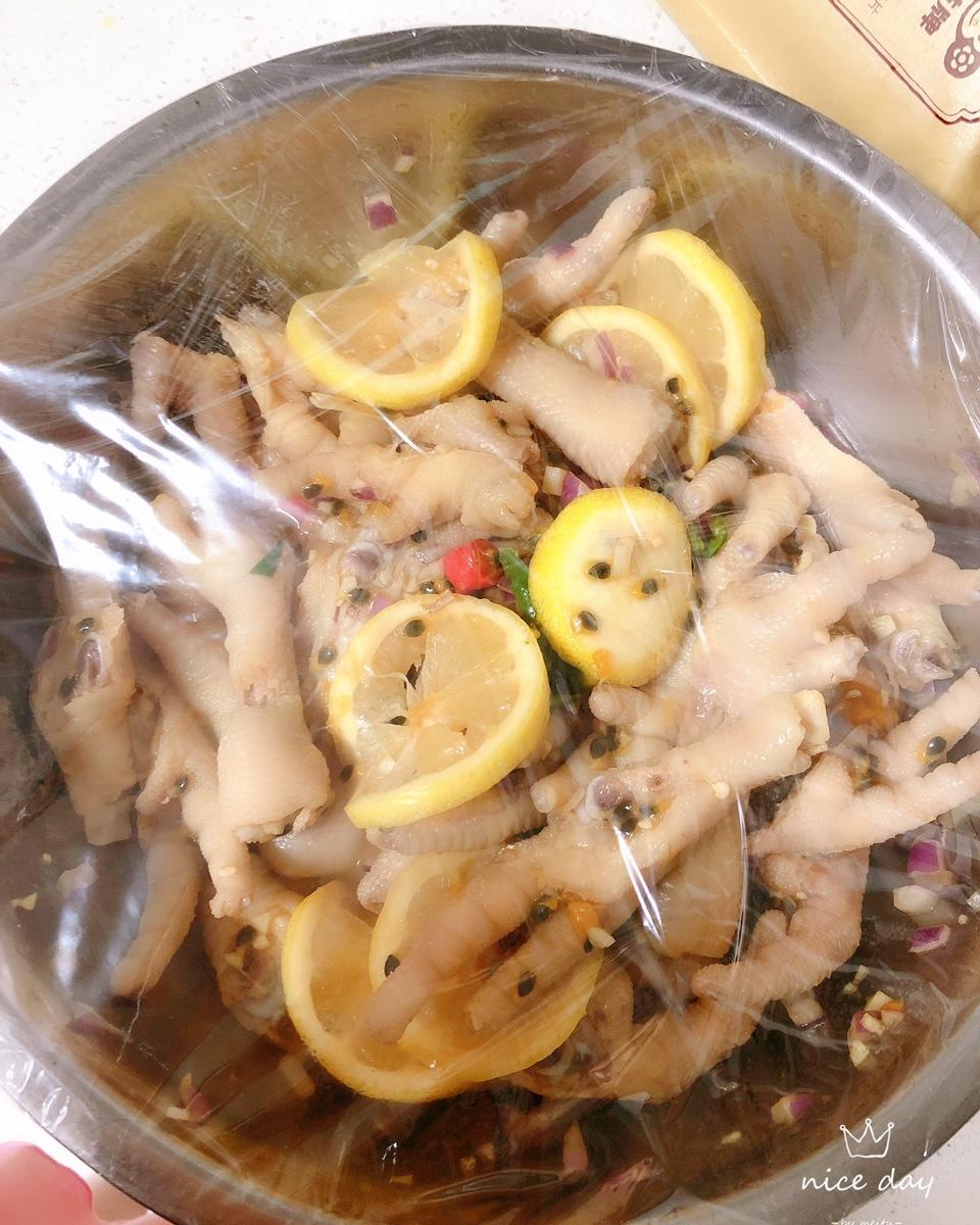 柠檬百香果鸡爪
