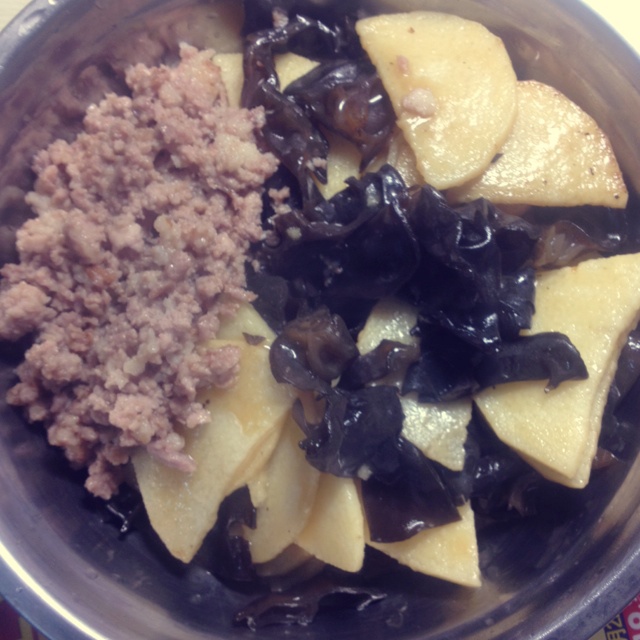 淮山炒木耳