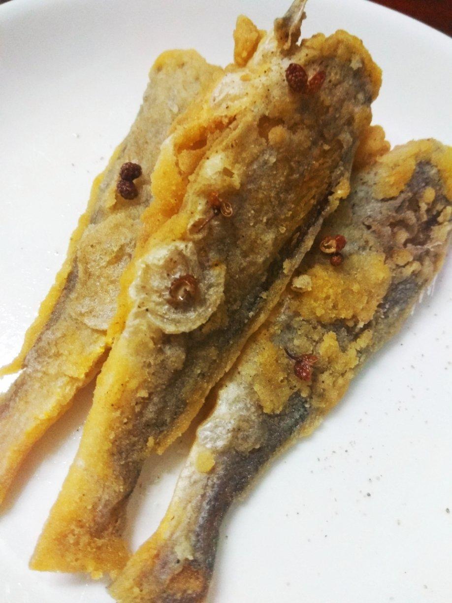 酥炸小黄花鱼