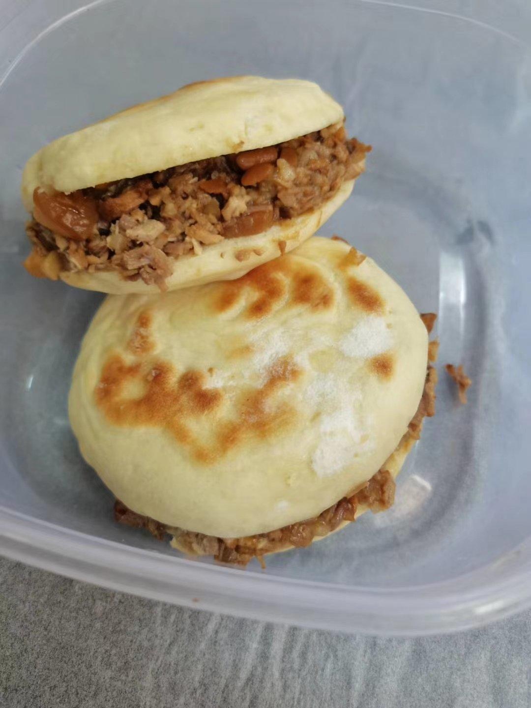 肉夹馍(白吉馍的制作)