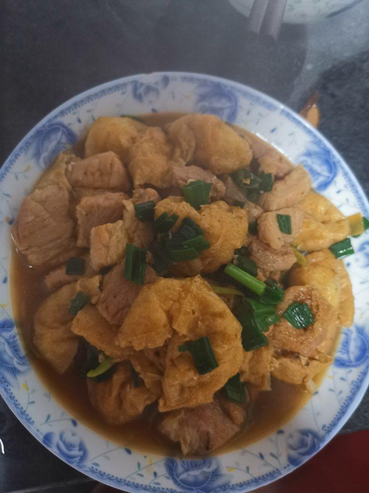 快手家常肉炒油豆腐