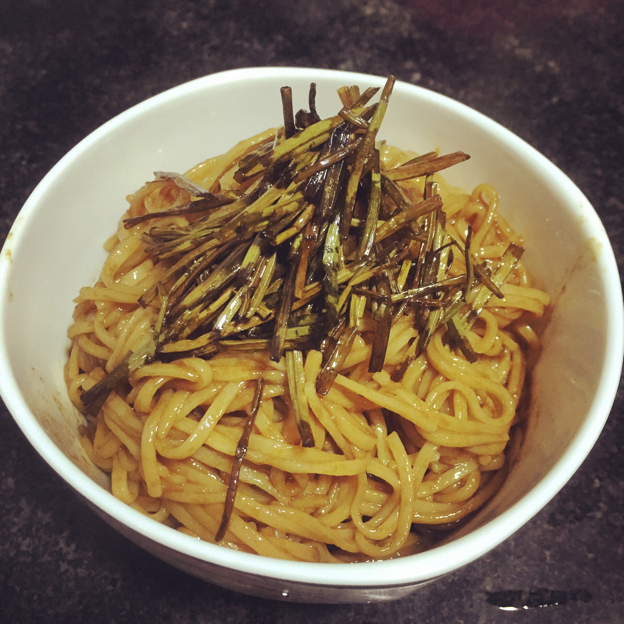 葱油拌面Spring Onion Noodles