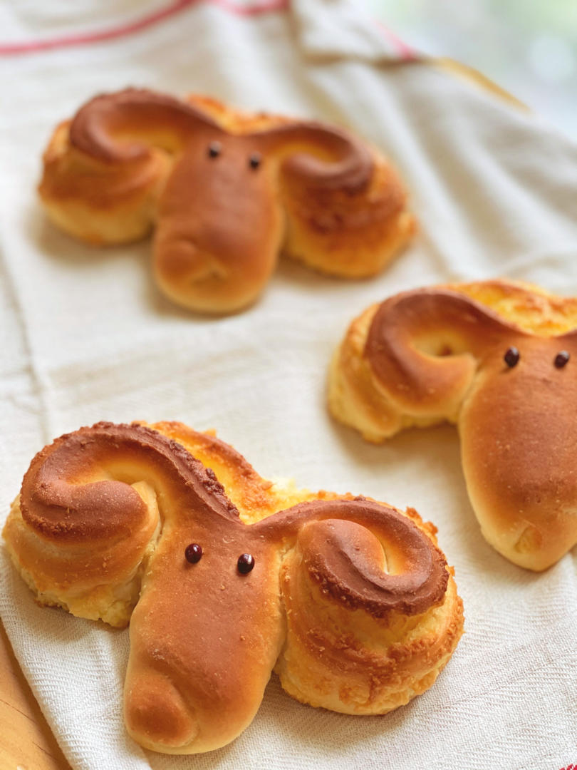 羊羊羊 🐏 椰蓉小面包、一次就成功‼️