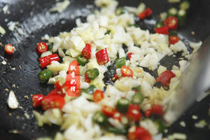 鸡米芽菜的做法 步骤5