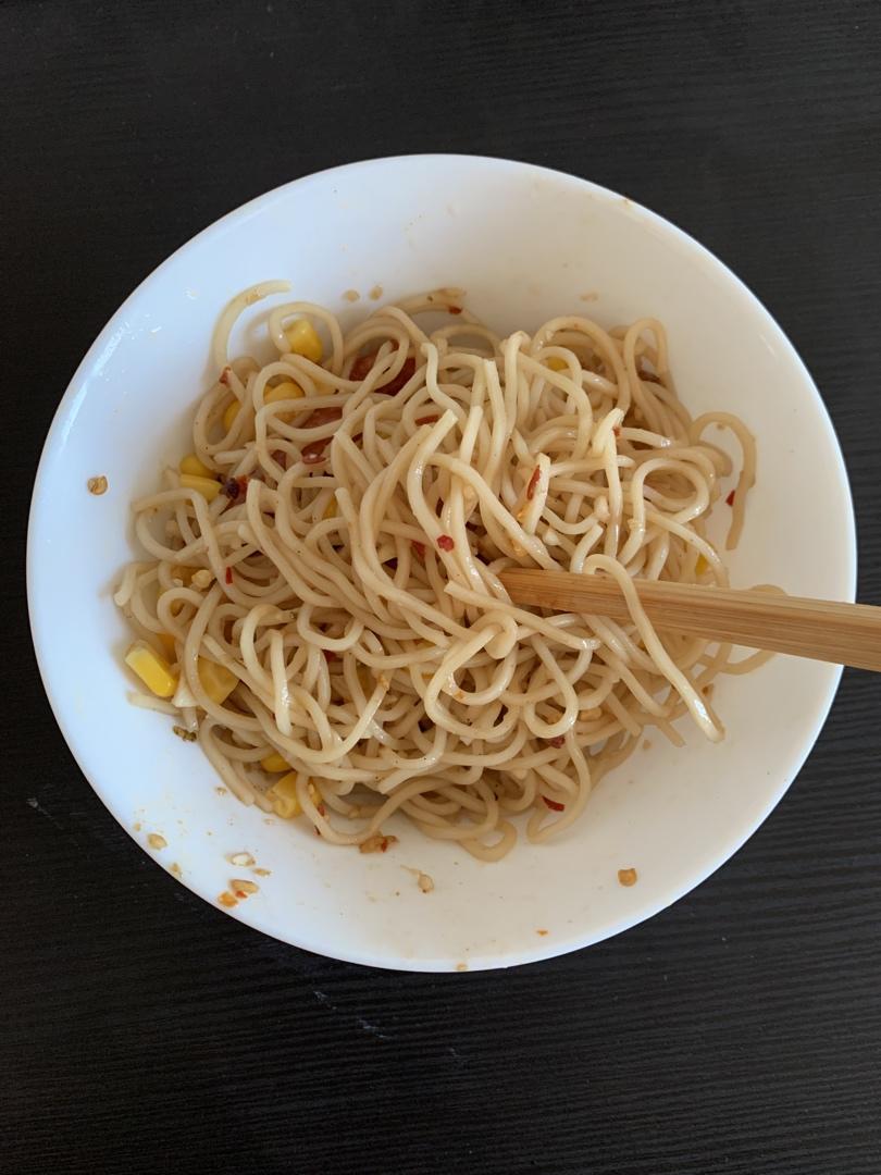 好吃到宇宙爆炸的外婆凉面