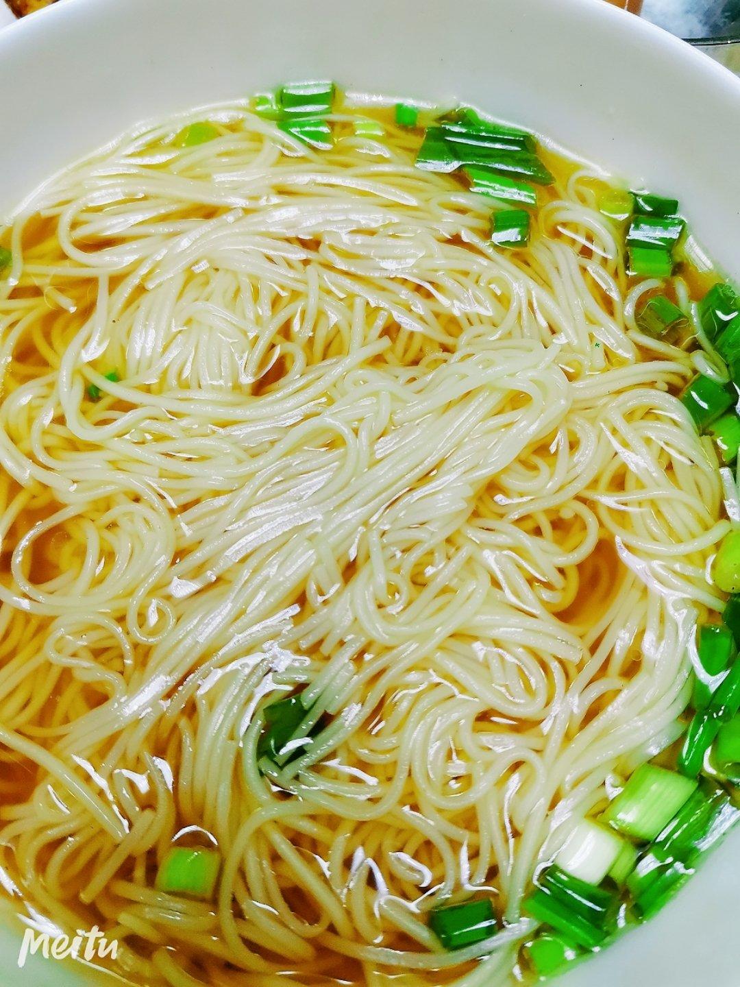 一碗让我念念不忘的阳春面🍜