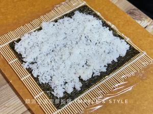 海苔蟹柳寿司的做法 步骤9