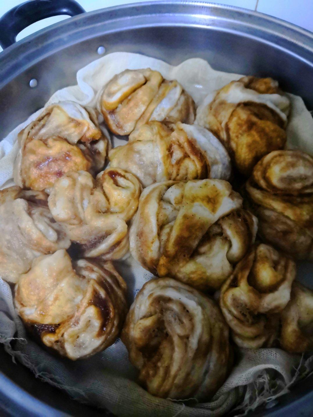 麻酱糖花卷
