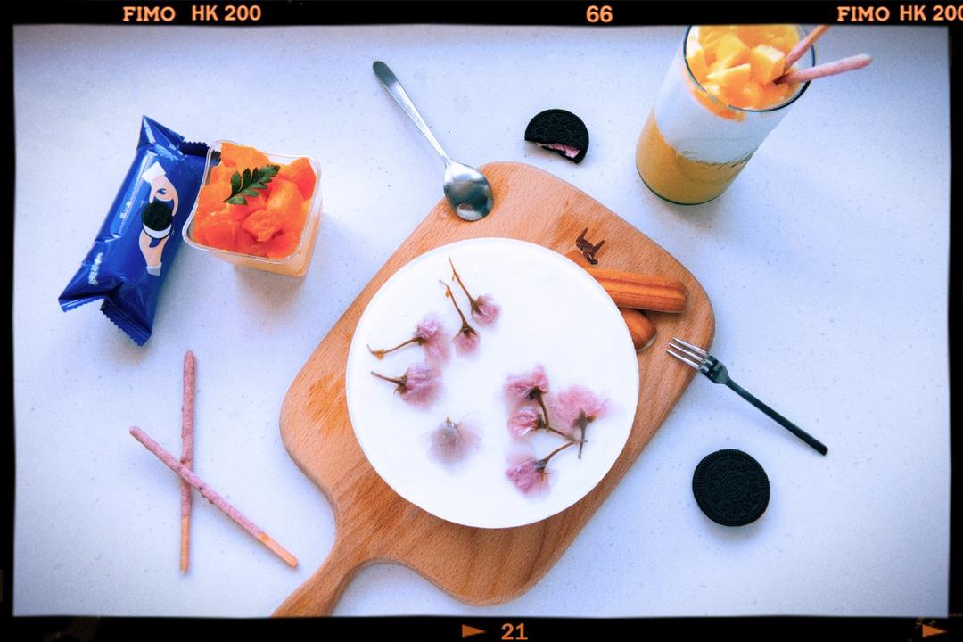 樱花酸奶慕斯蛋糕（免烤）