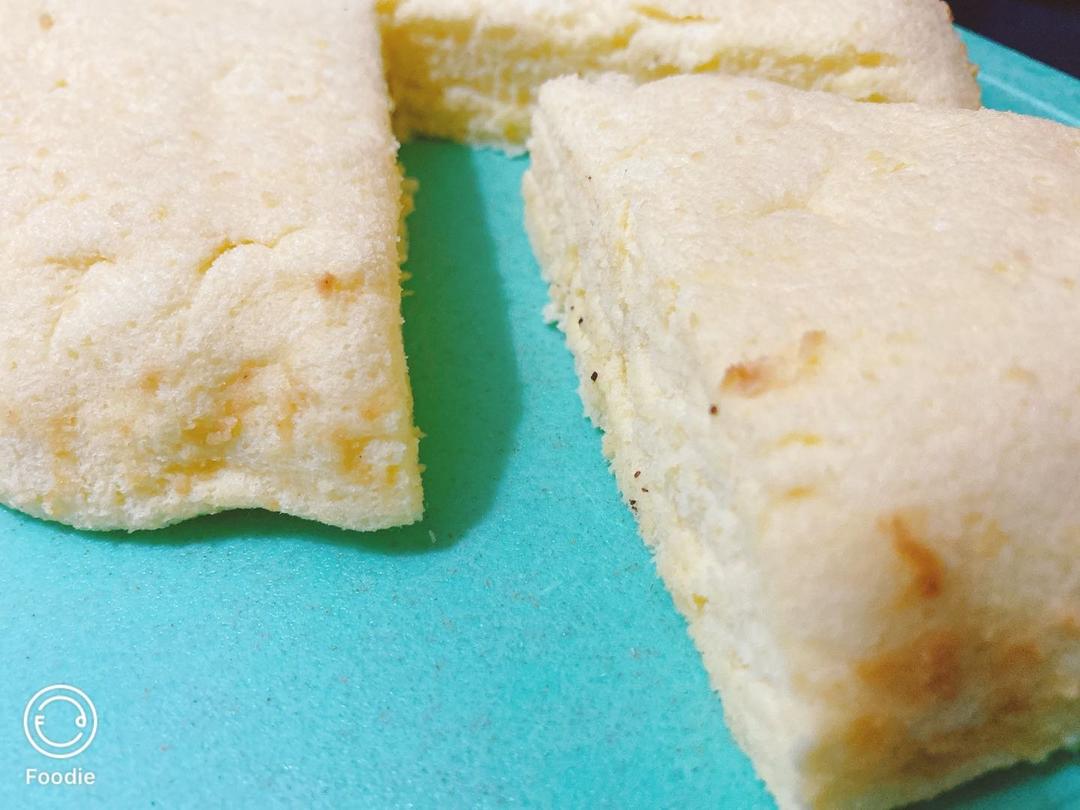 超棒，不用烤箱也能做蛋糕！微博访问量曾突破10W+的热门帖——电饭锅做蛋糕（多动图，孔瑶的食谱）