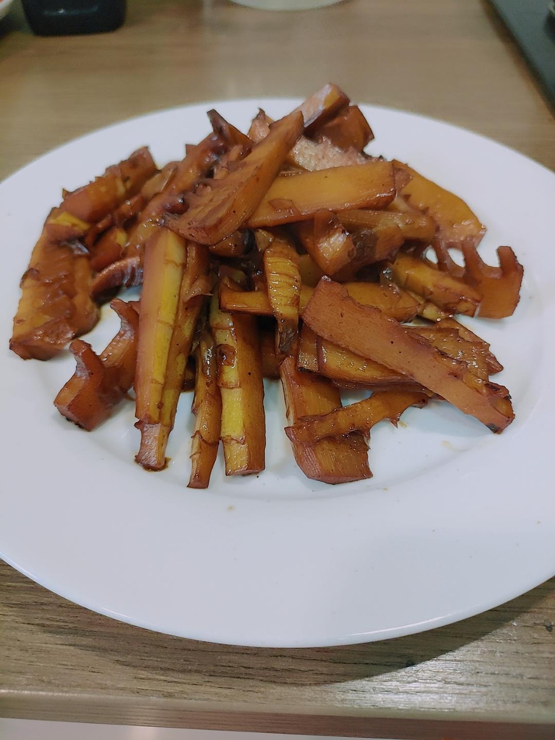 春季限定：油焖春笋