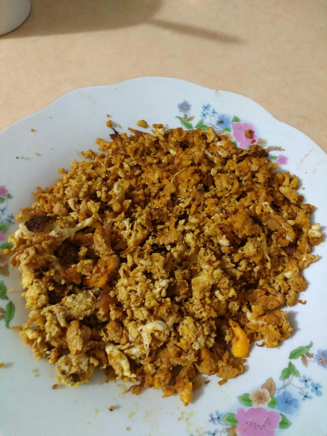 赛螃蟹/蟹黄蛋 (鸭蛋消耗好办法)