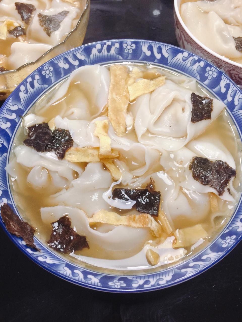 三鲜馄饨 Huntun