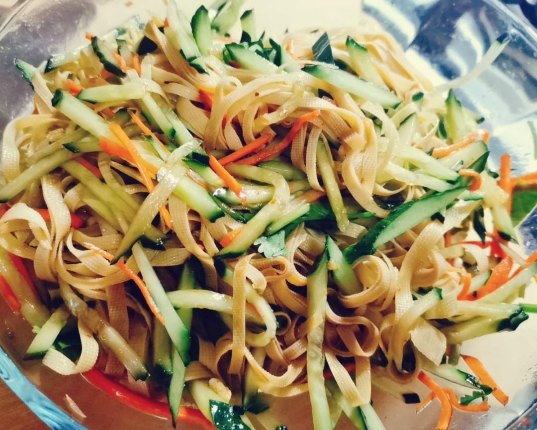 简单实惠东北大拌菜